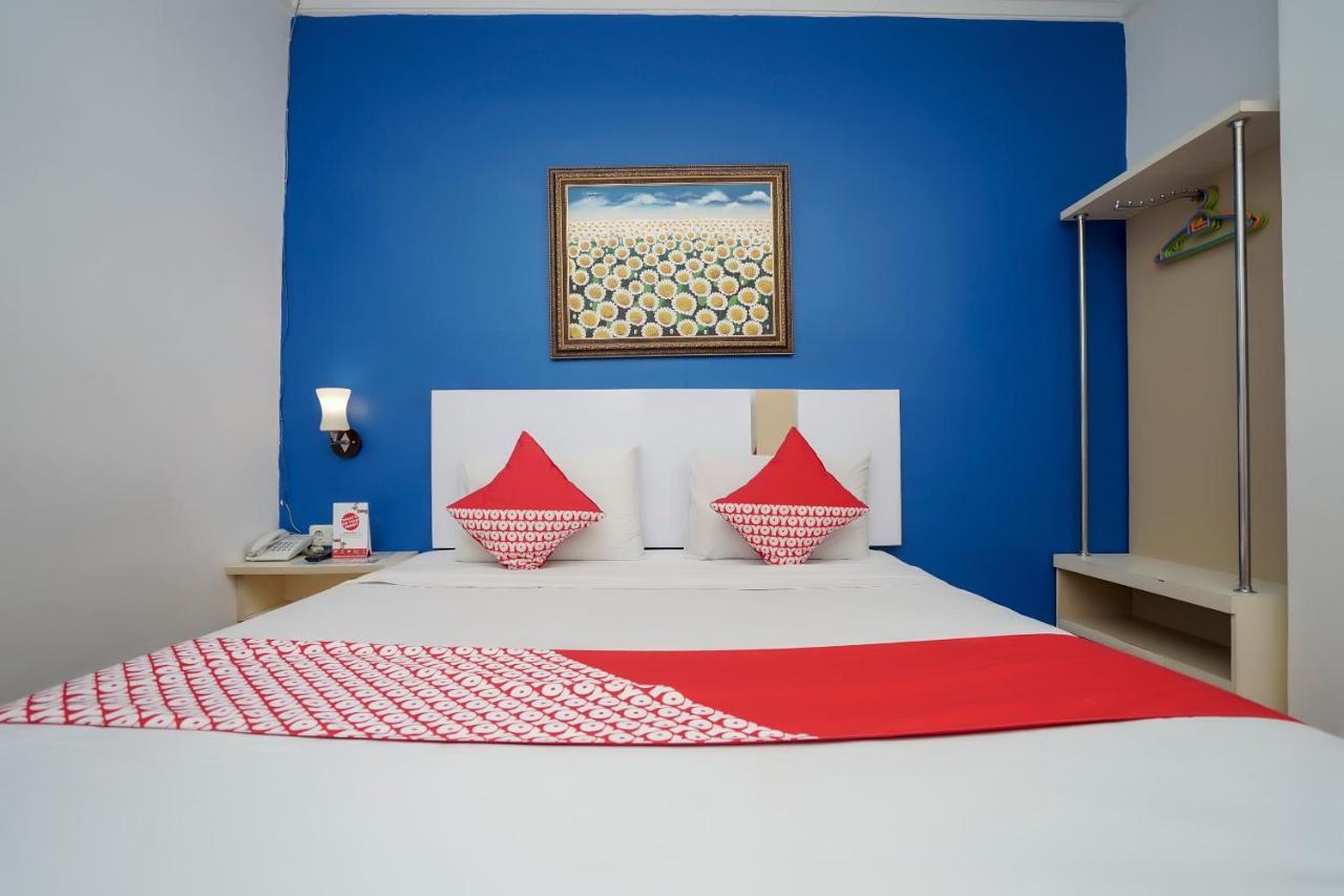 Oyo 575 Blessing Hotel Παλεμπάνγκ Εξωτερικό φωτογραφία