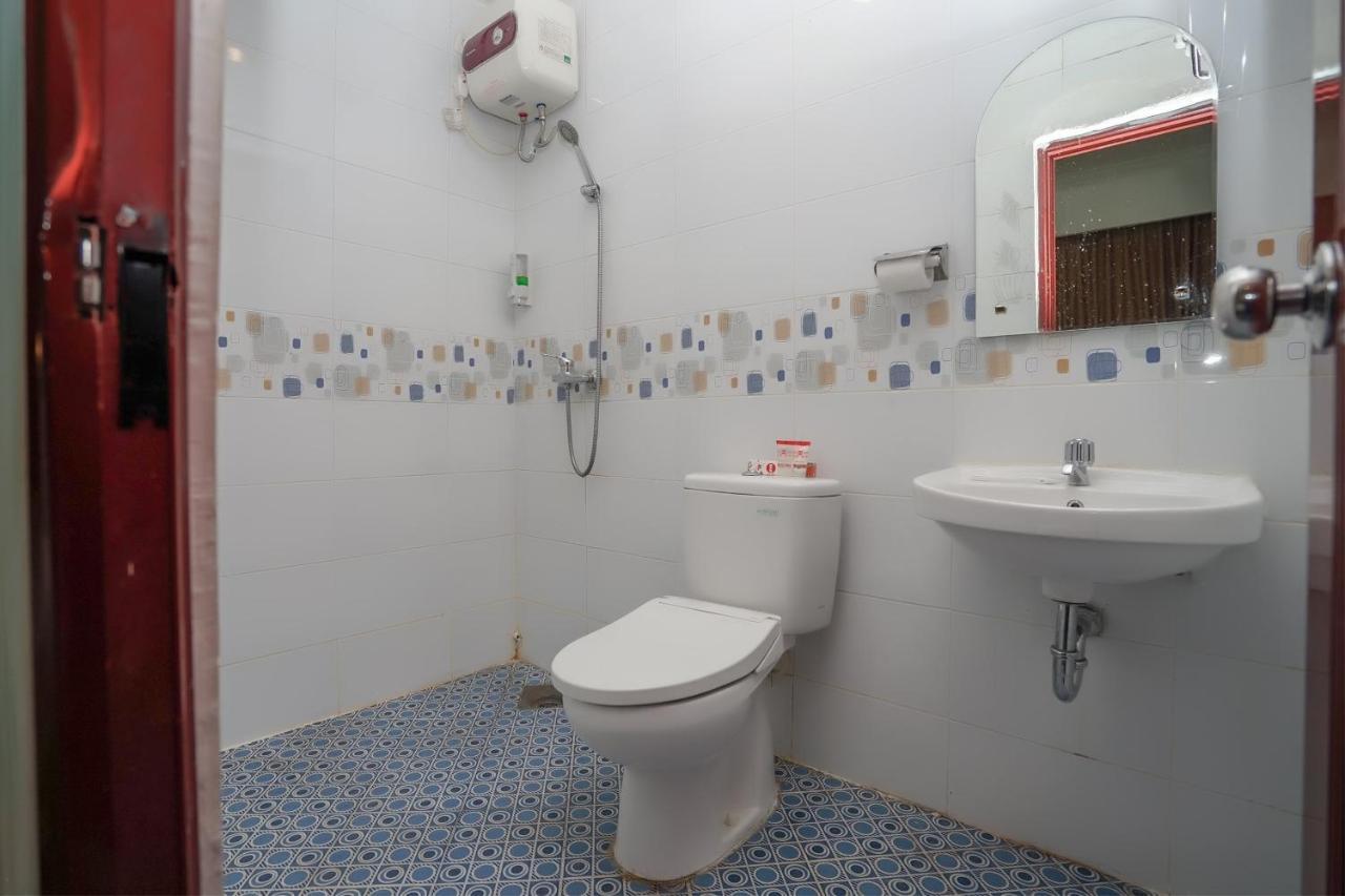 Oyo 575 Blessing Hotel Παλεμπάνγκ Εξωτερικό φωτογραφία