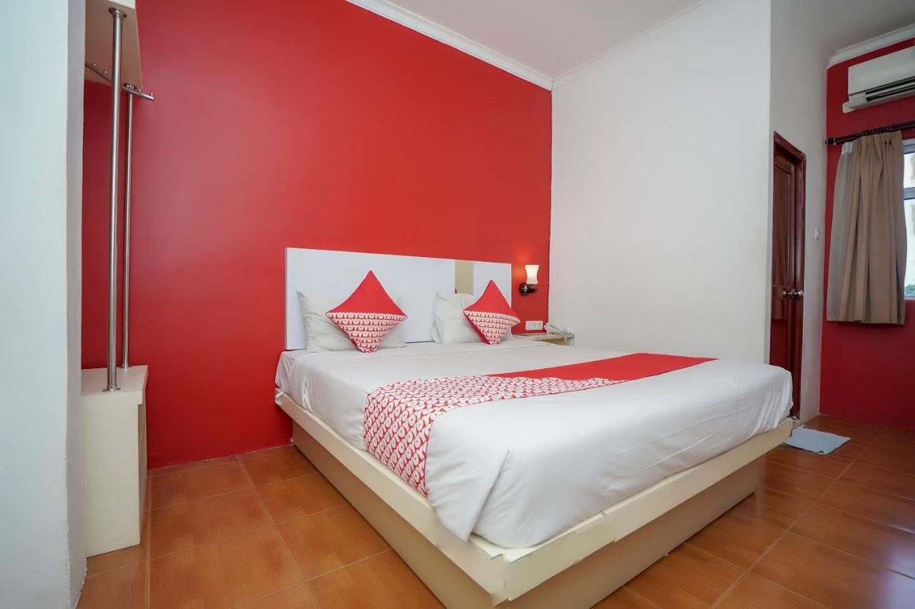 Oyo 575 Blessing Hotel Παλεμπάνγκ Εξωτερικό φωτογραφία